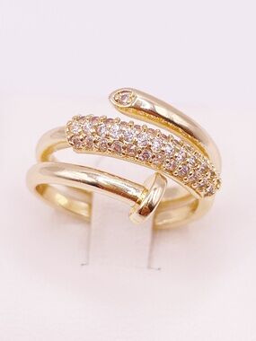 Gold Pave Double-Row Spiral Ring